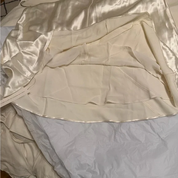 NWT Reformation Ronda Silk Dress in Ivory - Picture 10 of 10